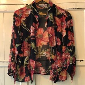 Chico’s Sz 3 Lightweight Top, Like New Condition, Pairs Well W/ Sleeveless Dress